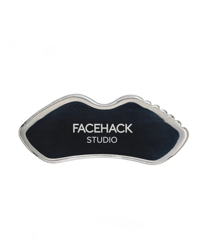 GUA SHA SE ZOUBKY Hackni svůj skin gym. Okamžitý glow, sculpt & relax během pár minut. Dvě hrany v jednom: 💧 Hladká –...